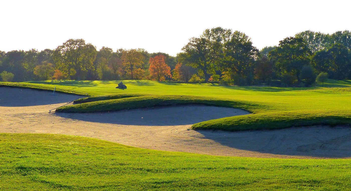 Golfclub-Anlage mit Clubhaus